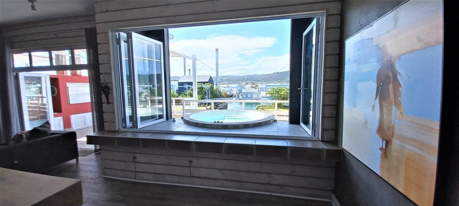 To Let 2 Bedroom Property for Rent in Thesen Islands Western Cape